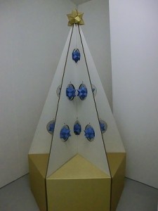 045
